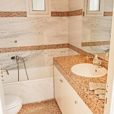 Krinesgreece * Tarsina